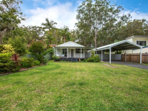 Hanalei I Pet Friendly I Directly Opposite Waterfront Myola